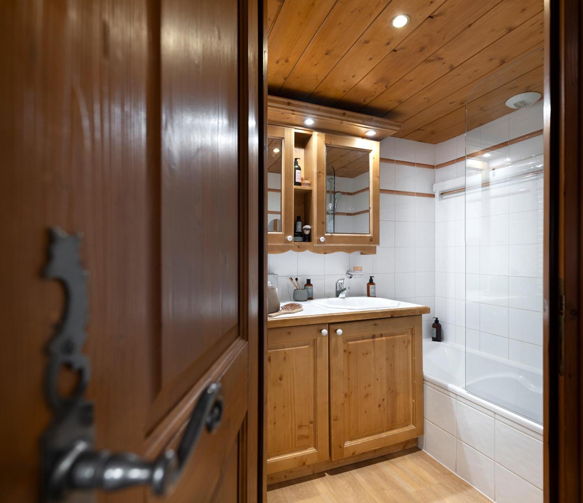 Les Menuires Residence Pierre & Vacances Premium Les Alpages De Reberty מראה חיצוני תמונה